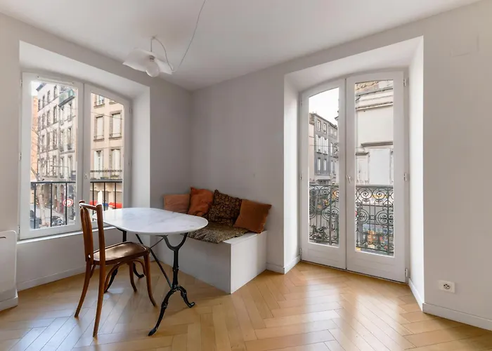 Le Marechal - Appartement Coeur De Ville Avec Vue
